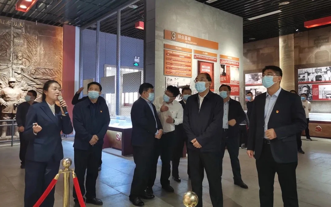 德州市委书记田卫东到冀鲁边党性教育基地调研.jpg