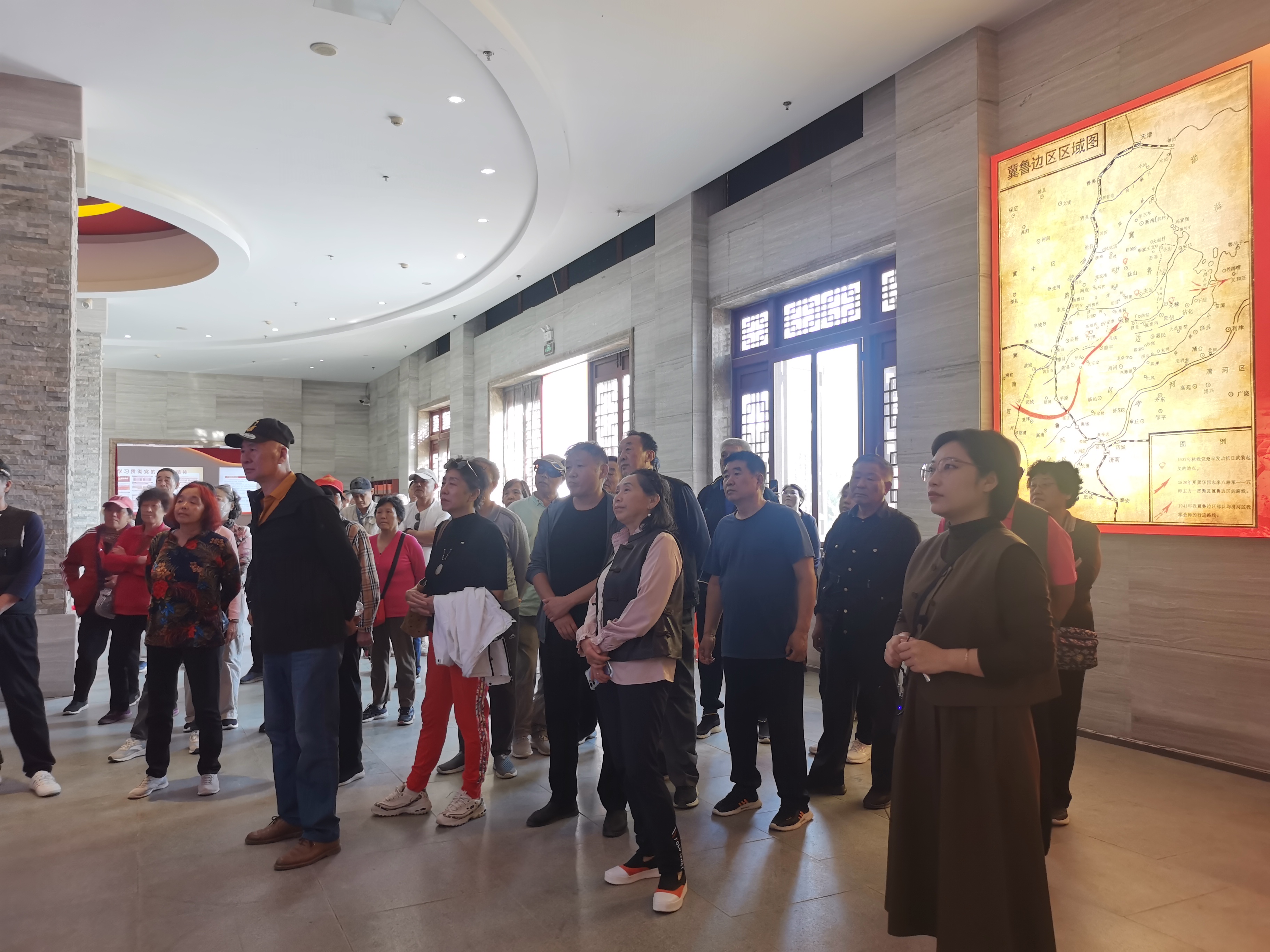 10月10日,旅行社活动.jpg 10月10日,旅行社活动.jpg