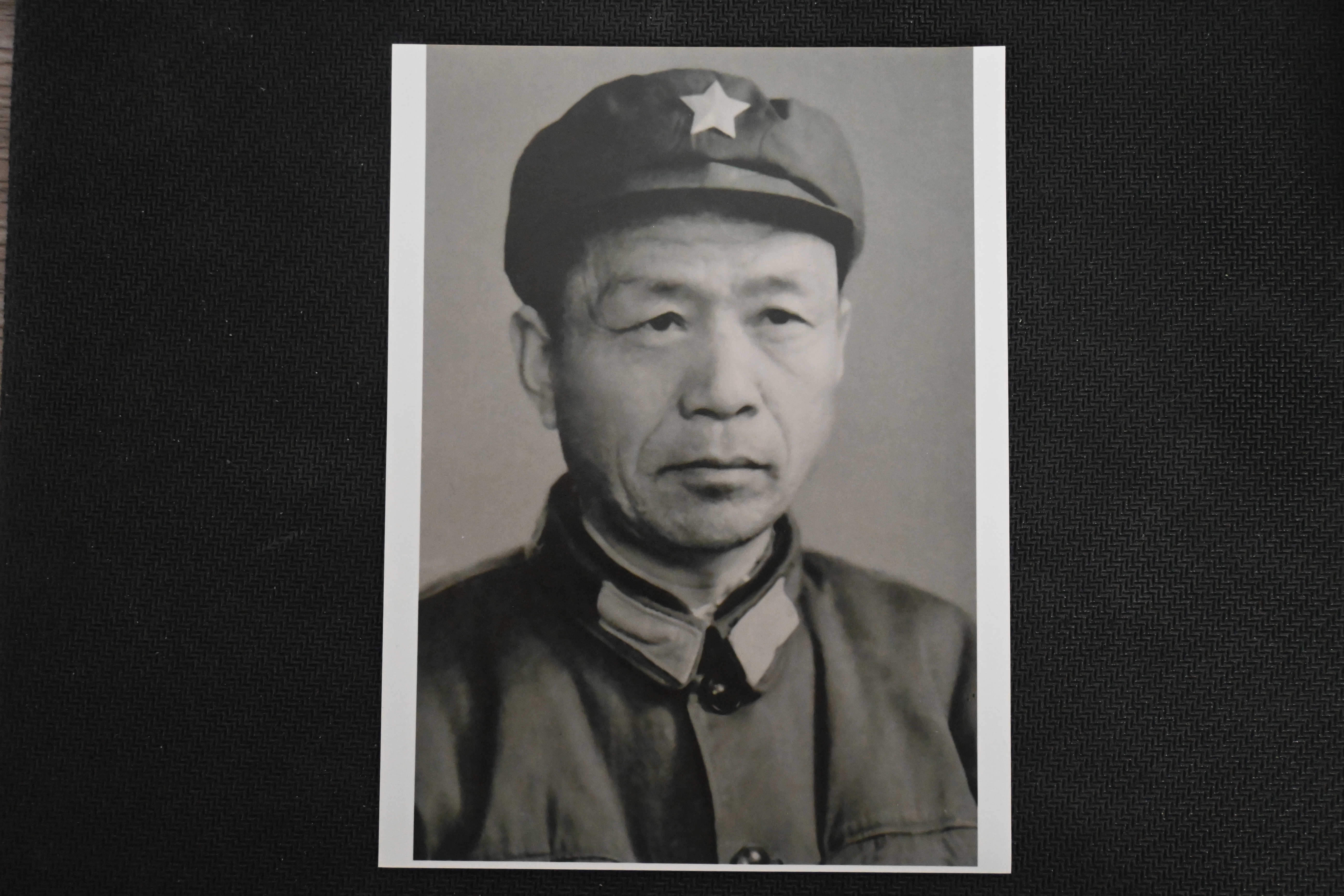 155.范长增照片.jpg