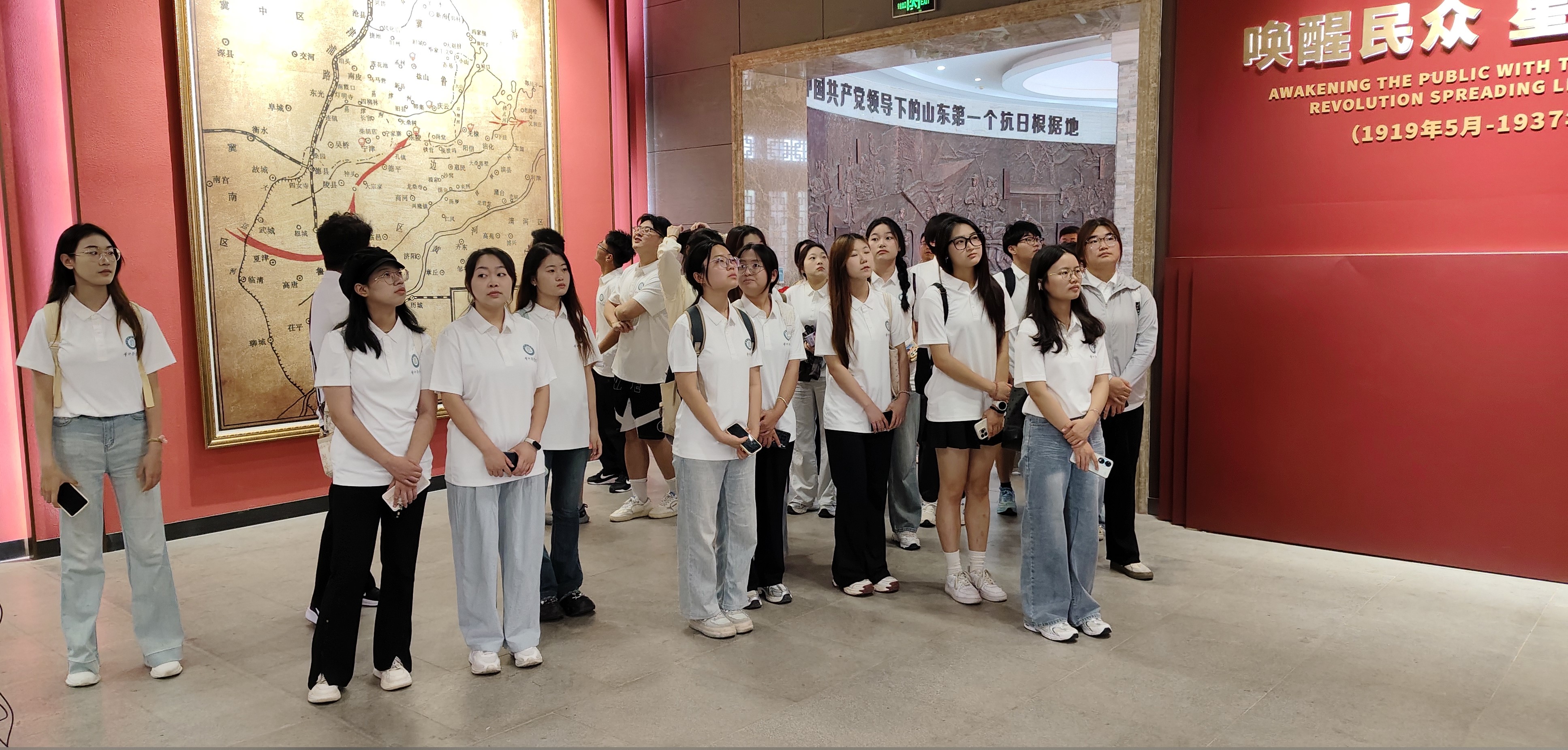 6月15日，德州学院董仲舒书院学生到冀鲁边区革命纪念馆参观学习1.jpg